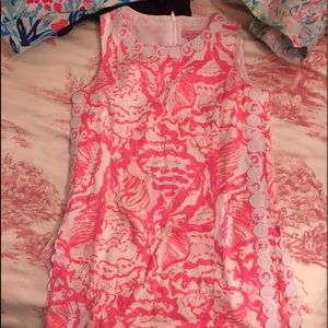 Lilly Pulitzer size 14 shift dress